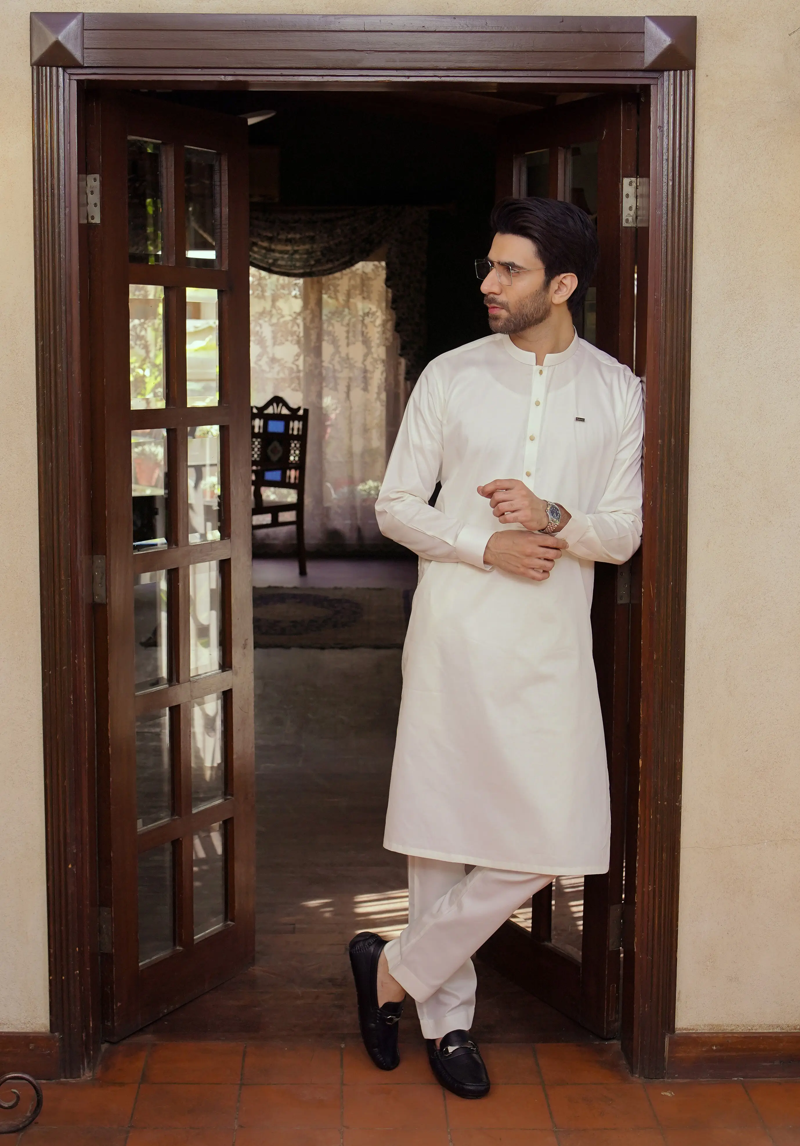 CREAM KURTA PAJAMA